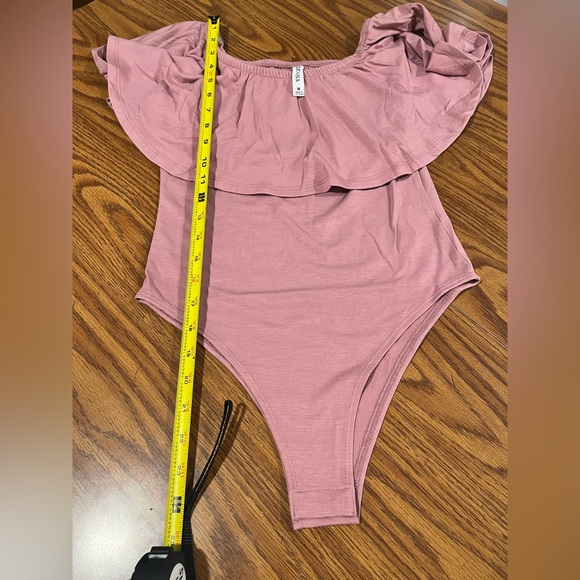 NWT Zenana Dusty Rose Bodysuit - Medium - Picture 7 of 10